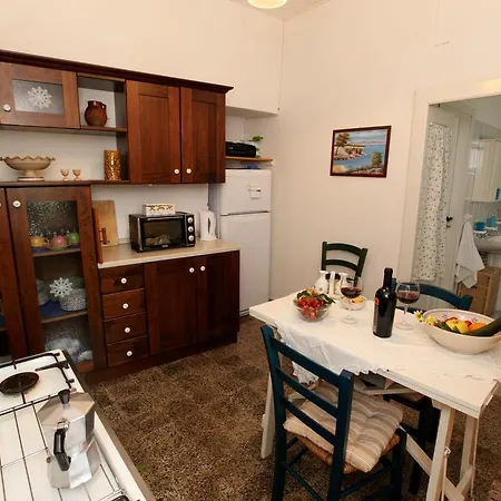 Cottage In Cisternino With Garden & Bbq Holiday home *